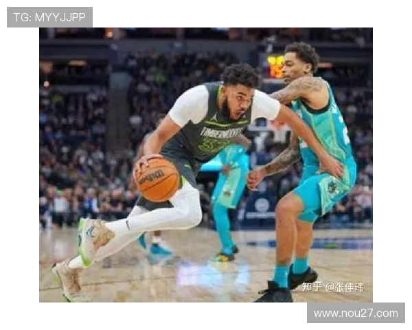 张佳玮点评马刺十连胜：依靠团队配合与稳固防守弥补进攻不足